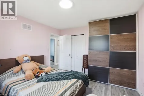 391 East 24th Street Hamilton ON L8V 4X3