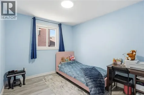 391 East 24th Street Hamilton ON L8V 4X3