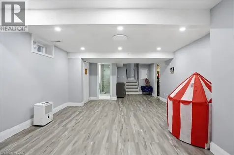 391 East 24th Street Hamilton ON L8V 4X3