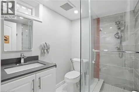 391 East 24th Street Hamilton ON L8V 4X3