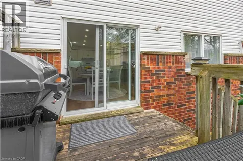 185 Highland Crescent Kitchener ON N2M 5P8