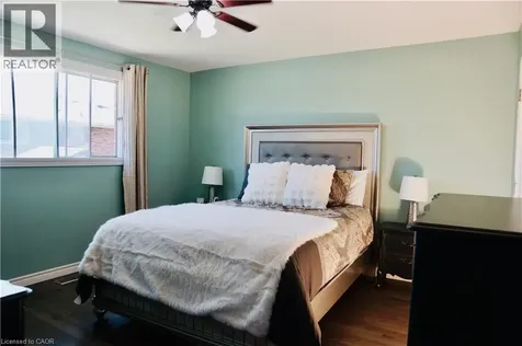 21 Deschene Avenue Hamilton ON L9A 3J8