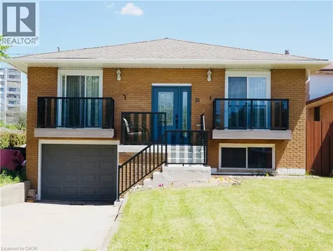 21 Deschene Avenue Hamilton ON L9A 3J8