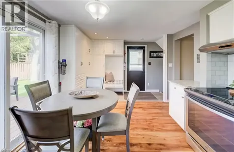 10 Meadow Woods Crescent Kitchener ON N2N 1S5