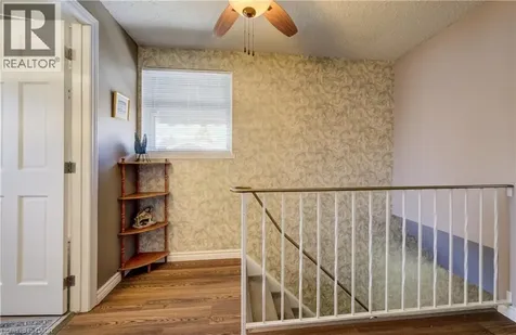 10 Meadow Woods Crescent Kitchener ON N2N 1S5