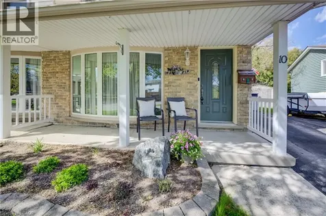 10 Meadow Woods Crescent Kitchener ON N2N 1S5