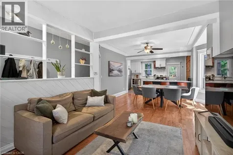 125 Balsam Avenue South Hamilton ON L8M 3B4