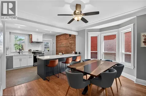 125 Balsam Avenue South Hamilton ON L8M 3B4