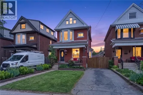 125 Balsam Avenue South Hamilton ON L8M 3B4