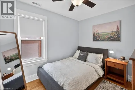 125 Balsam Avenue South Hamilton ON L8M 3B4