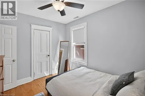 125 Balsam Avenue South Hamilton ON L8M 3B4