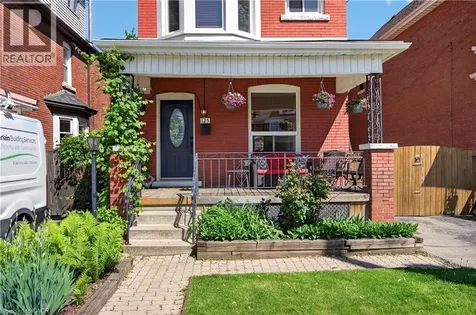 125 Balsam Avenue South Hamilton ON L8M 3B4