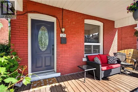 125 Balsam Avenue South Hamilton ON L8M 3B4