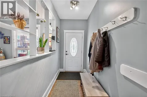 125 Balsam Avenue South Hamilton ON L8M 3B4