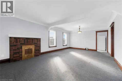 121 Edgemont Street North Hamilton ON L8H 4E2