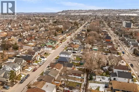 121 Edgemont Street North Hamilton ON L8H 4E2
