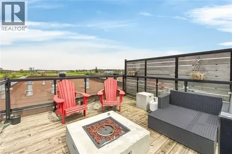 35 Midhurst Heights Stoney Creek ON L8J 0K9