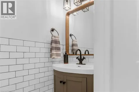 77 Linwell Road St. Catharines ON L2N 6R1