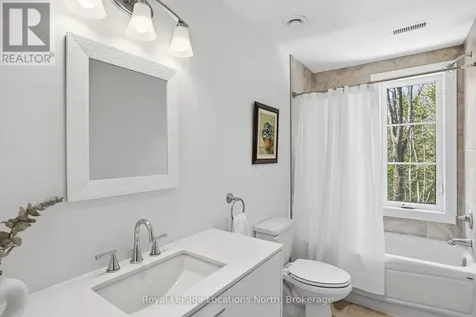 66 Gordon Crescent Meaford ON N4L 1C7