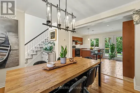 176 Sanford Avenue Ottawa ON K2C 0E9