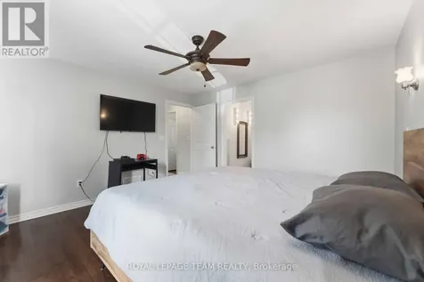 1628 Stanleyfield Crescent Ottawa ON K4P 1M7