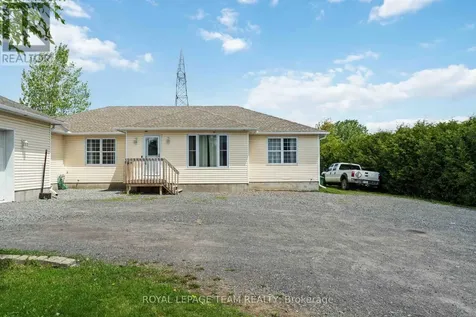 1628 Stanleyfield Crescent Ottawa ON K4P 1M7