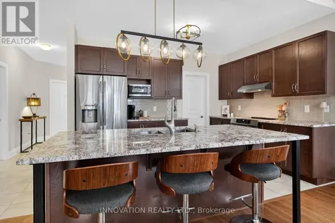 127 Elfin Grove Ottawa ON K2V 0B9
