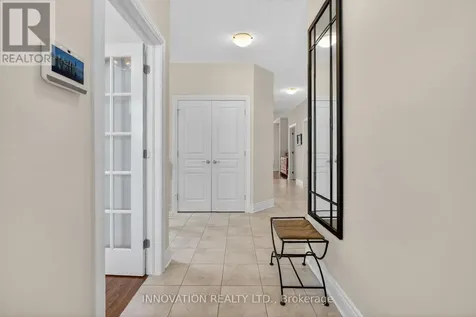 127 Elfin Grove Ottawa ON K2V 0B9