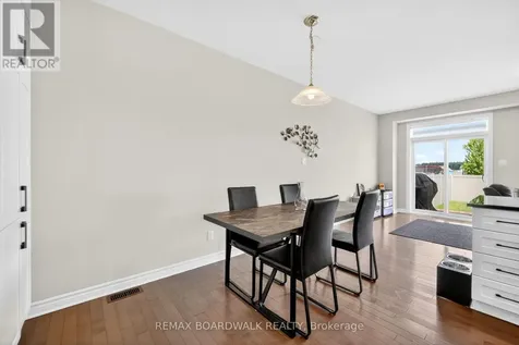 2 Duncanville Street Russell ON K4R 1E5