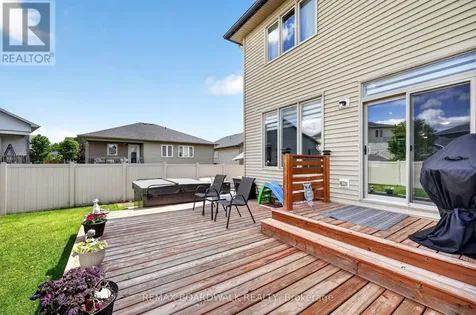 2 Duncanville Street Russell ON K4R 1E5