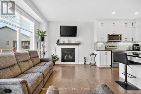 2 Duncanville Street Russell ON K4R 1E5