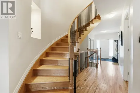1036 Marconi Avenue Ottawa ON K2W 0C8