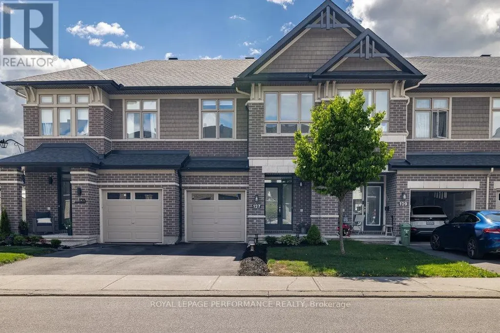 127 Wild Calla Way Ottawa ON K1W 0K4