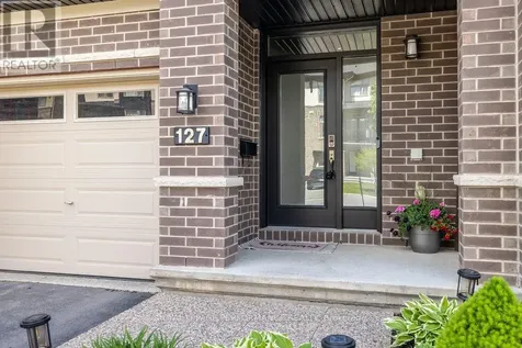 127 Wild Calla Way Ottawa ON K1W 0K4