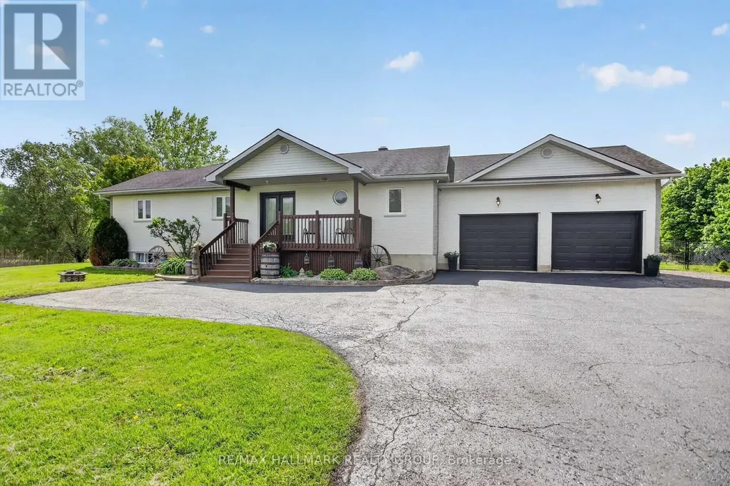 7414 Dawn Tara Drive Ottawa ON K4P 1P4
