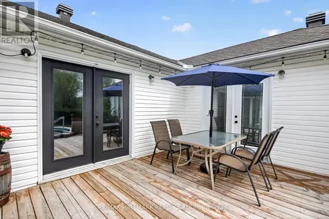 7414 Dawn Tara Drive Ottawa ON K4P 1P4