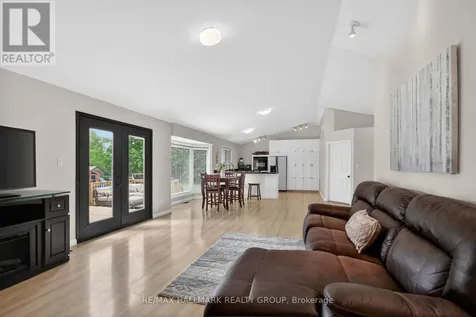 7414 Dawn Tara Drive Ottawa ON K4P 1P4
