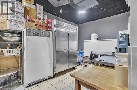 402 King Street North Waterloo ON N2J 2Z3