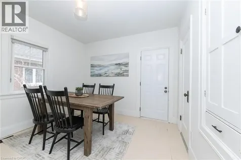 7 Pinehill Road St. Catharines ON L2R 3R6
