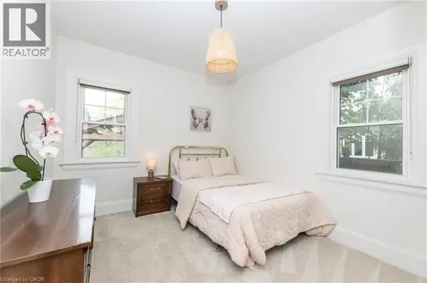 7 Pinehill Road St. Catharines ON L2R 3R6