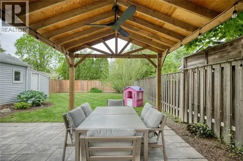 7 Pinehill Road St. Catharines ON L2R 3R6