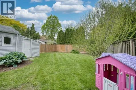 7 Pinehill Road St. Catharines ON L2R 3R6
