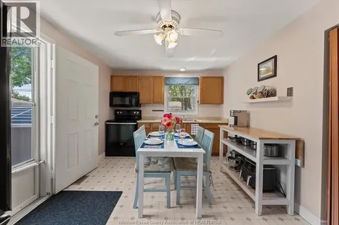 687 Charlotte Street Windsor ON N8X 3A6