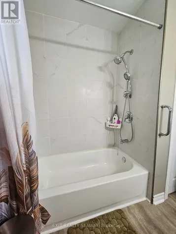 524 Anthony Street Cornwall ON K6H 5L3