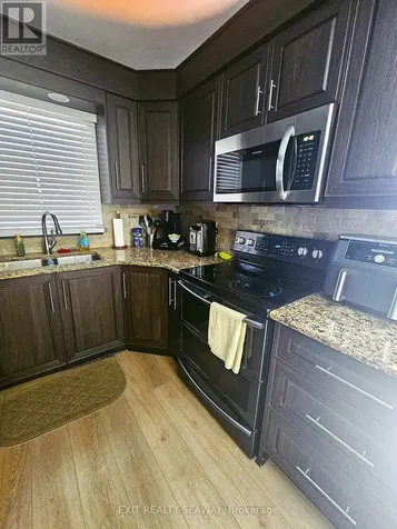 524 Anthony Street Cornwall ON K6H 5L3