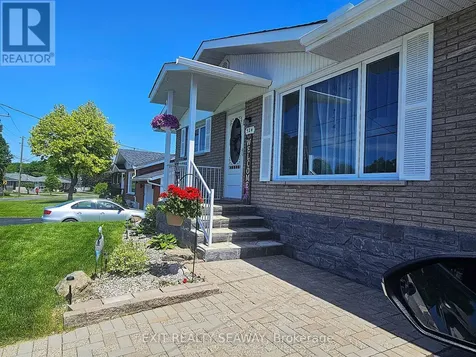 524 Anthony Street Cornwall ON K6H 5L3