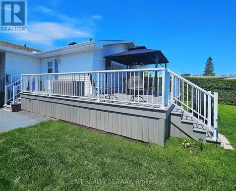 524 Anthony Street Cornwall ON K6H 5L3