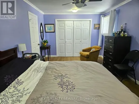 524 Anthony Street Cornwall ON K6H 5L3