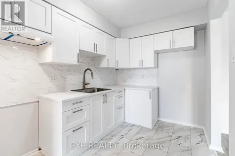 2044 Arrowsmith Drive Ottawa ON K1J 7V8