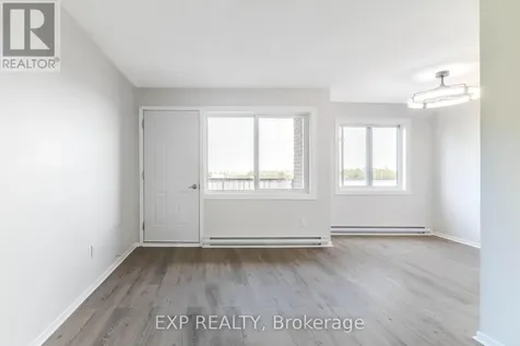 2044 Arrowsmith Drive Ottawa ON K1J 7V8